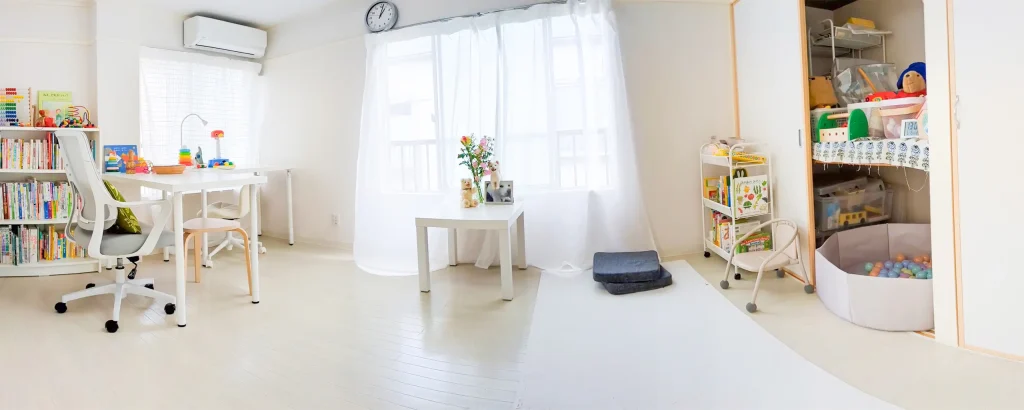 現在の画像に代替テキストがありません。ファイル名: mv-front.webp